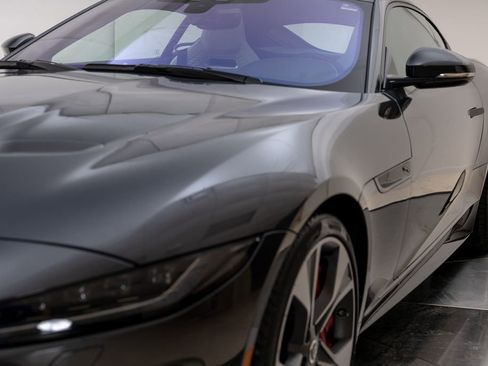 Used 2024 Jaguar F-TYPE R-Dynamic RWD image 9