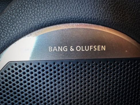 Used 2023 Genesis GV60 Performance image 22