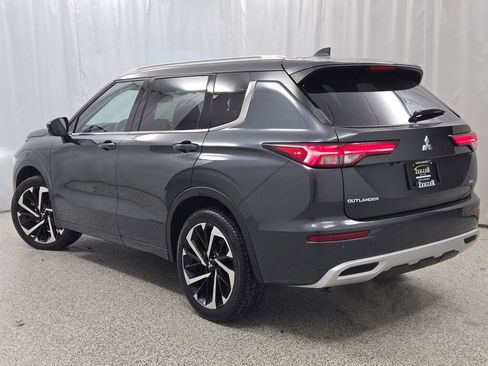 Used 2024 Mitsubishi Outlander SEL image 18