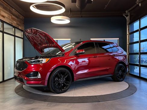 Used 2019 Ford Edge ST w/ Equipment Group 401A image 27