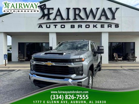 Used 2024 Chevrolet Silverado 2500 LT w/ Safety Package AWD/4WD image 1