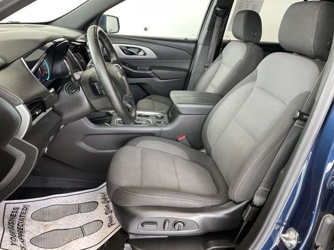 Used 2023 Chevrolet Traverse LT w/ LPO, Floor Liner Package AWD/4WD image 8