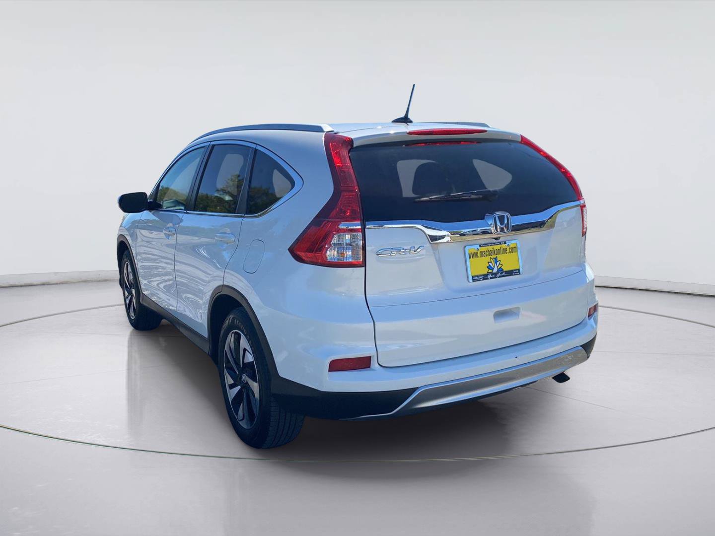 Used 2016 Honda CR-V Touring image 3