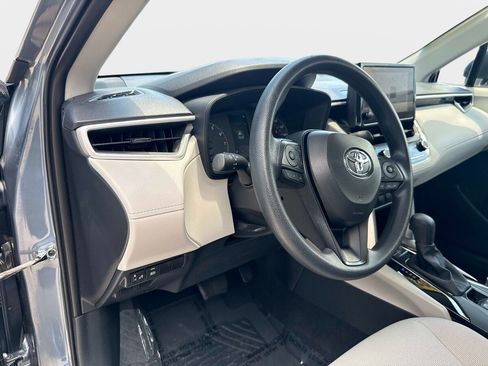 Used 2024 Toyota Corolla Cross L AWD/4WD image 18