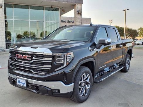 New 2026 GMC Sierra 1500 SLT image 27