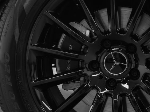 Used 2021 Mercedes-Benz G 550 image 13