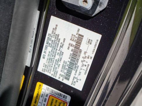 Used 2022 Ford Mustang Shelby GT500 w/ Technology Package image 68