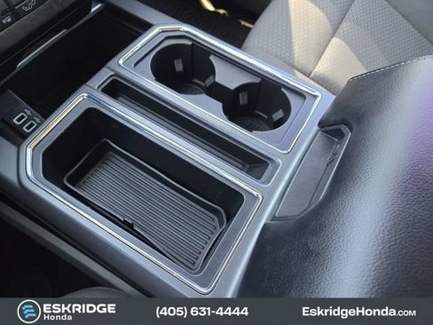 Used 2018 Ford F150 XLT w/ Equipment Group 302A Luxury AWD/4WD image 21
