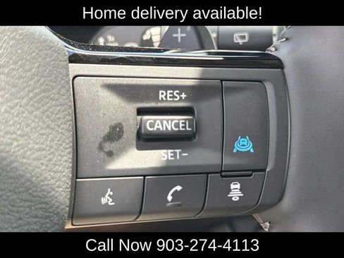 Used 2026 Nissan Rogue SL FWD image 35