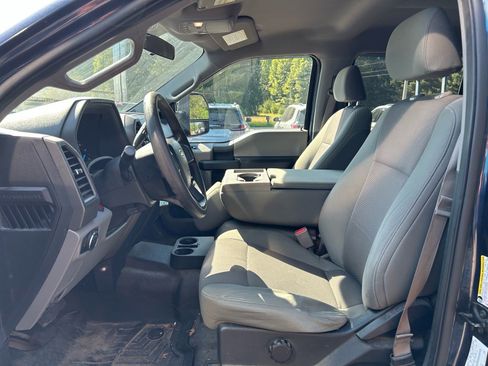 Used 2017 Ford F250 XL w/ STX Appearance Package AWD/4WD image 8