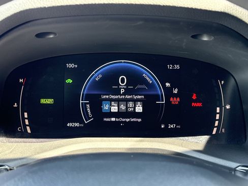 Used 2025 Toyota Camry LE FWD image 19