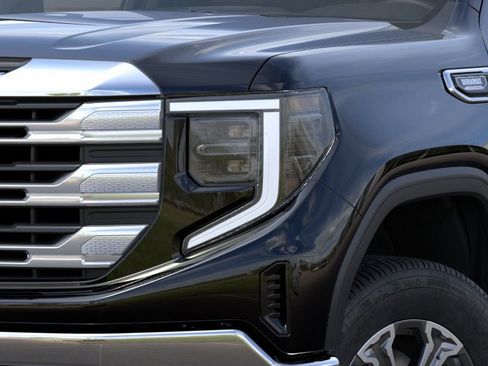 New 2026 GMC Sierra 1500 SLE w/ Preferred Package AWD/4WD image 10