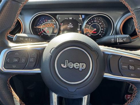 Used 2022 Jeep Gladiator Mojave w/ LED Lighting Group image 15