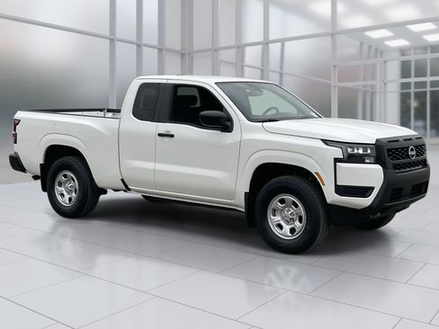 New 2026 Nissan Frontier S image 8