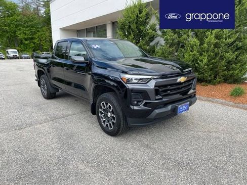 Used 2024 Chevrolet Colorado LT w/ LT Convenience Package III AWD/4WD image 1