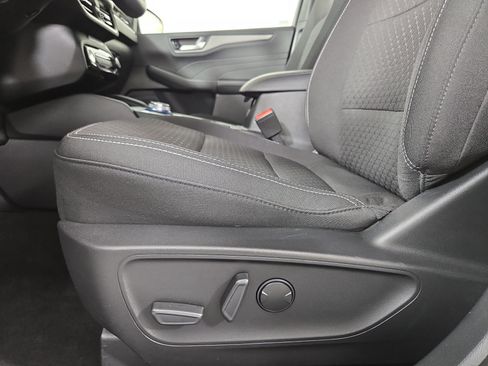 Used 2023 Ford Escape Active w/ Tech Pack #2 FWD image 31