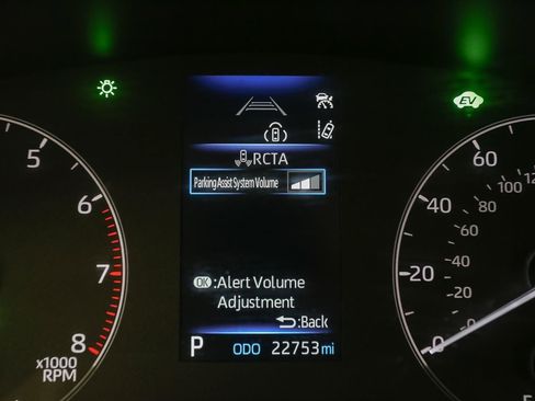 Used 2023 Toyota Corolla Cross AWD Hybrid image 40