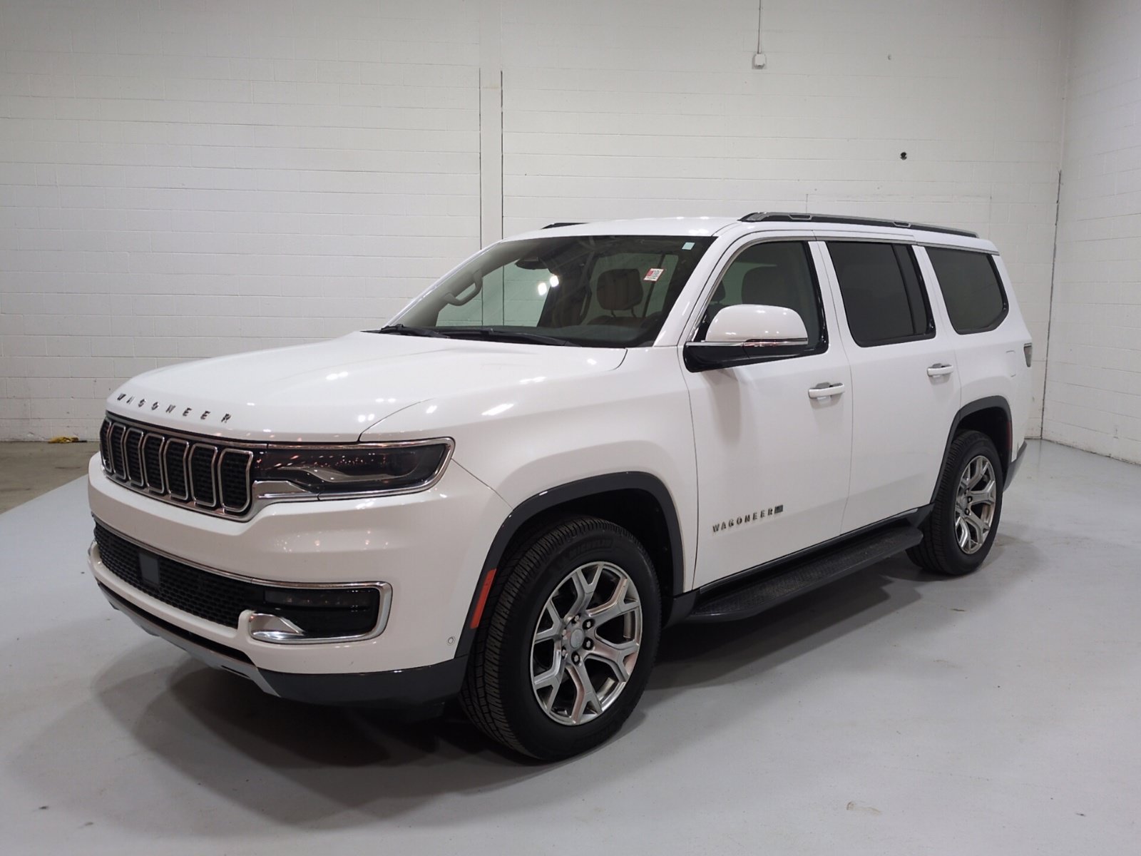 Used 2022 Jeep Wagoneer Series II AWD/4WD image 8
