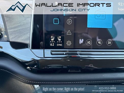 New 2025 Volkswagen Atlas SE AWD/4WD image 34