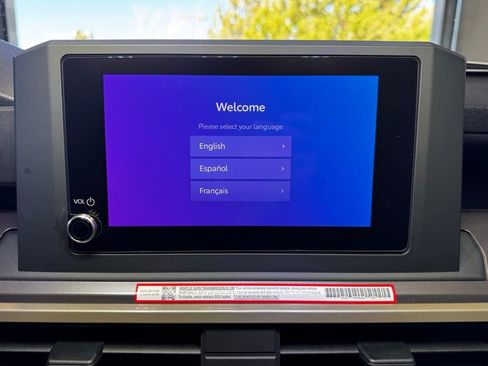 Used 2025 Toyota Tacoma SR5 image 31