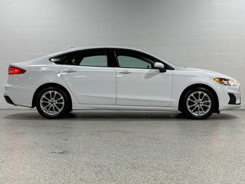 Used 2020 Ford Fusion SE FWD image 5
