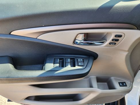 Used 2022 Honda Pilot EX-L image 18