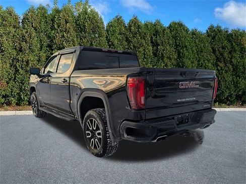 Used 2025 GMC Sierra 1500 AT4 w/ AT4 Premium Package image 6