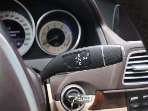 Used 2014 Mercedes-Benz E 350 Coupe image 38