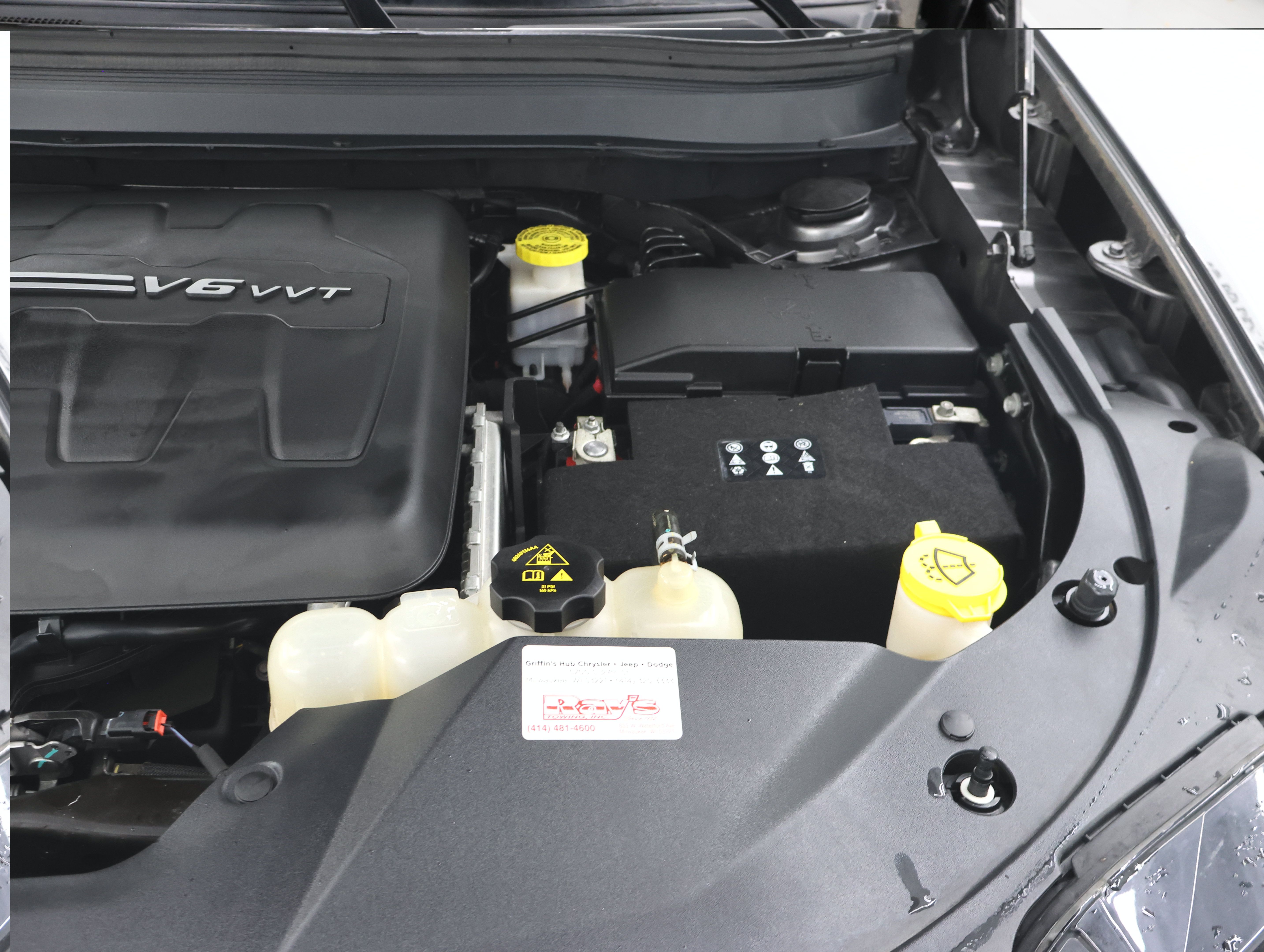 Used 2019 Jeep Cherokee Limited w/ Trailer Tow Group AWD/4WD image 17