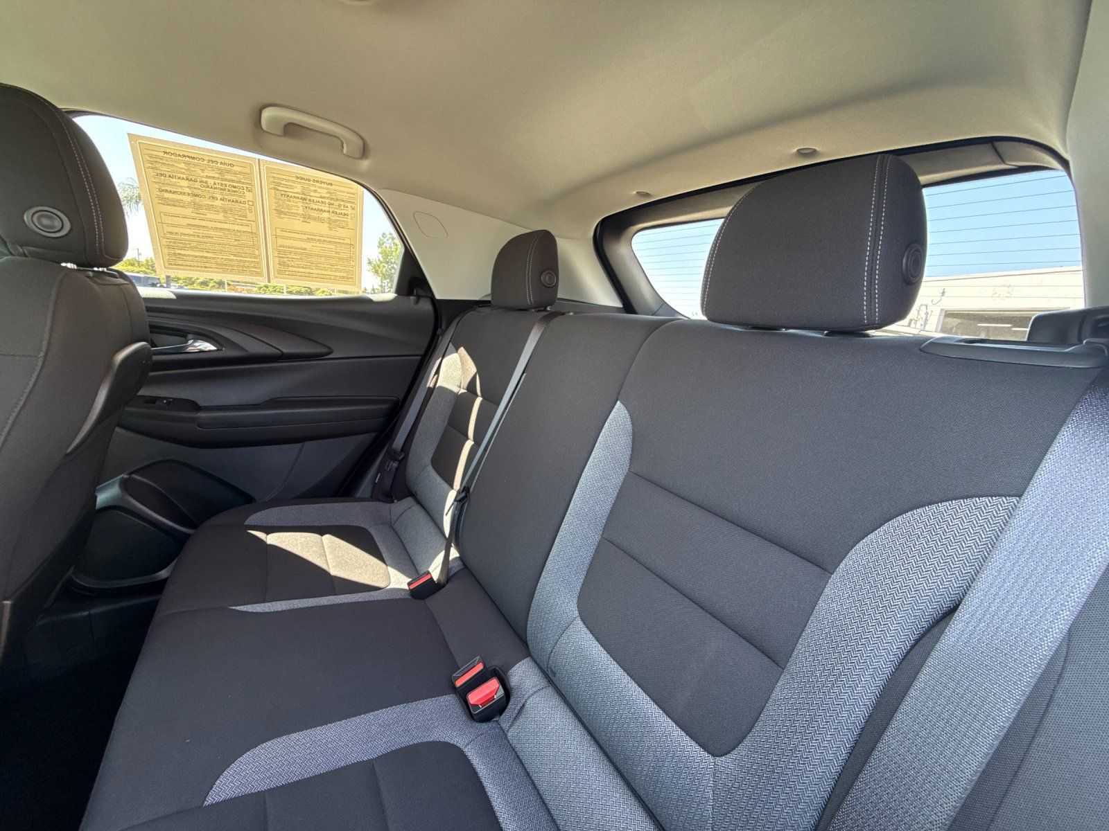 Used 2024 Chevrolet TrailBlazer LT w/ Driver Confidence Package FWD image 11
