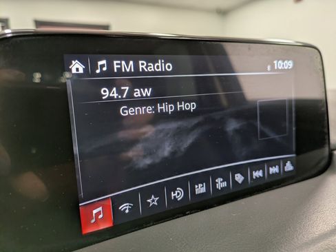 Used 2018 MAZDA CX-5 Touring w/ Preferred Equipment Package image 12