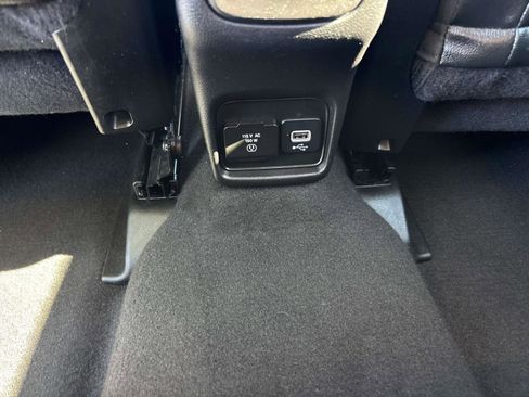 Used 2021 Jeep Compass Latitude w/ Convenience Group image 13