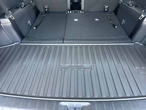New 2026 Toyota Grand Highlander FWD image 15