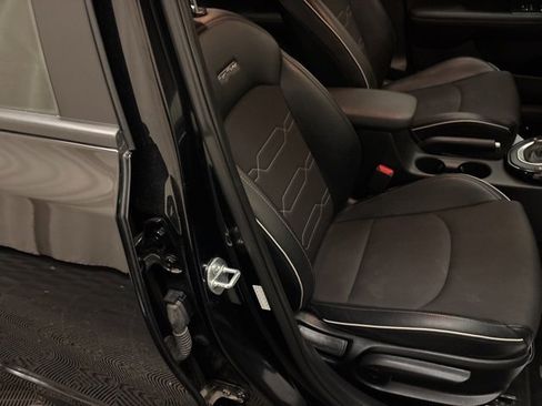 Certified 2023 Kia Forte GT-Line image 21