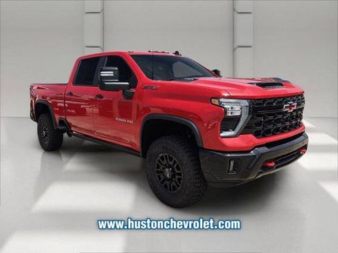 New 2026 Chevrolet Silverado 2500 ZR2 w/ LPO, Dark Essentials Package AWD/4WD image 7