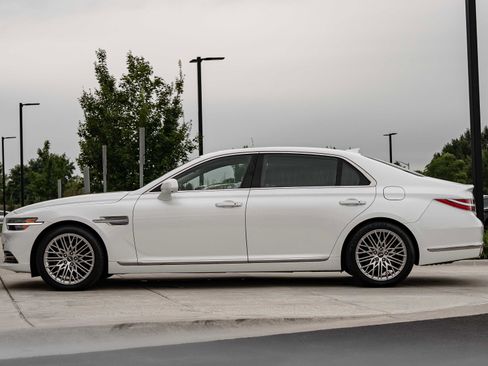 Used 2021 Genesis G90 3.3T Premium AWD/4WD image 6