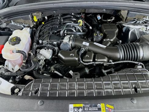 Certified 2024 Jeep Grand Cherokee Altitude AWD/4WD image 42