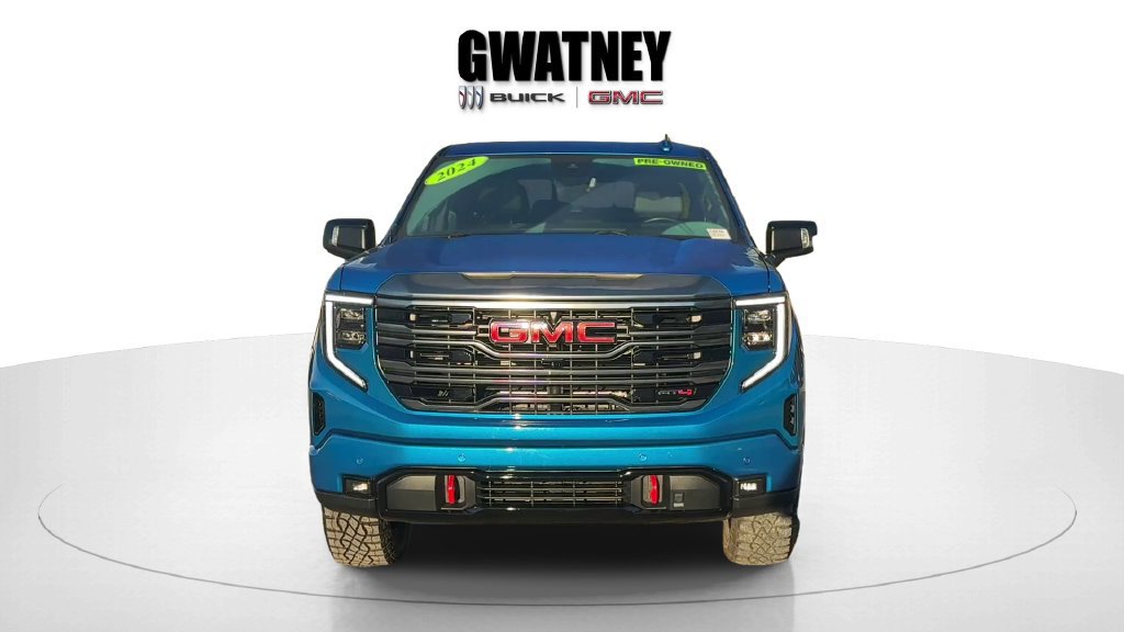 Used 2024 GMC Sierra 1500 AT4 w/ Technology Package AWD/4WD image 10