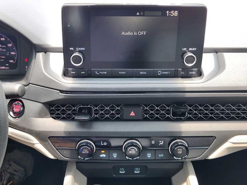 Used 2025 Honda Accord LX image 16
