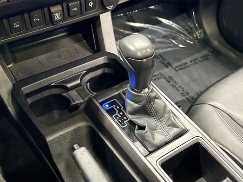 Used 2021 Toyota Tacoma TRD Sport image 17