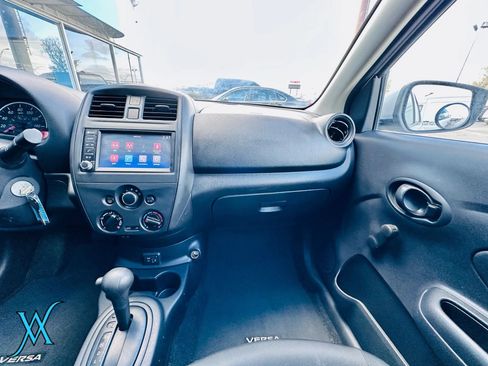 Used 2019 Nissan Versa S Plus FWD image 34