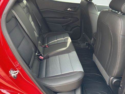 New 2026 Chevrolet Trax LT w/ LT Convenience Package FWD image 21