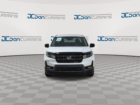 Used 2024 Honda Ridgeline Sport image 3