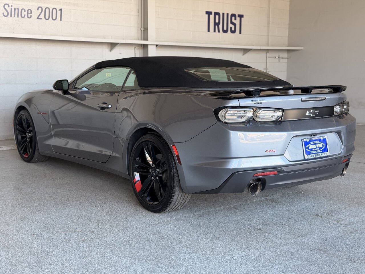 Used 2022 Chevrolet Camaro LT w/ Redline Edition RWD image 6