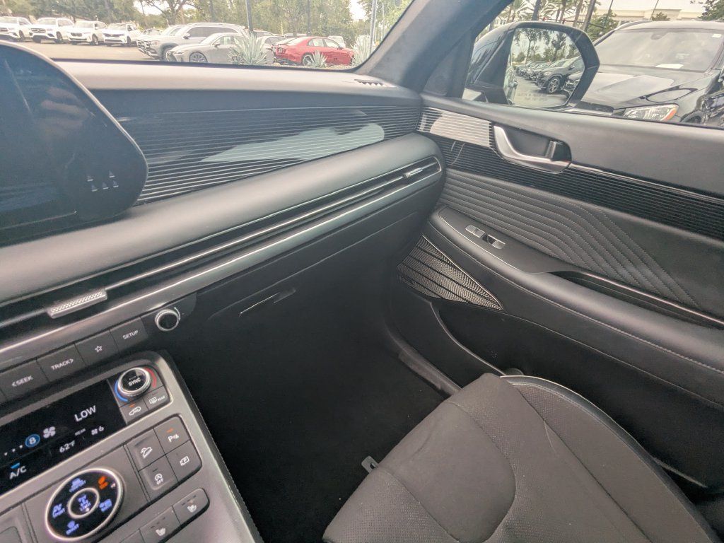Used 2025 Hyundai Palisade Calligraphy AWD/4WD image 4