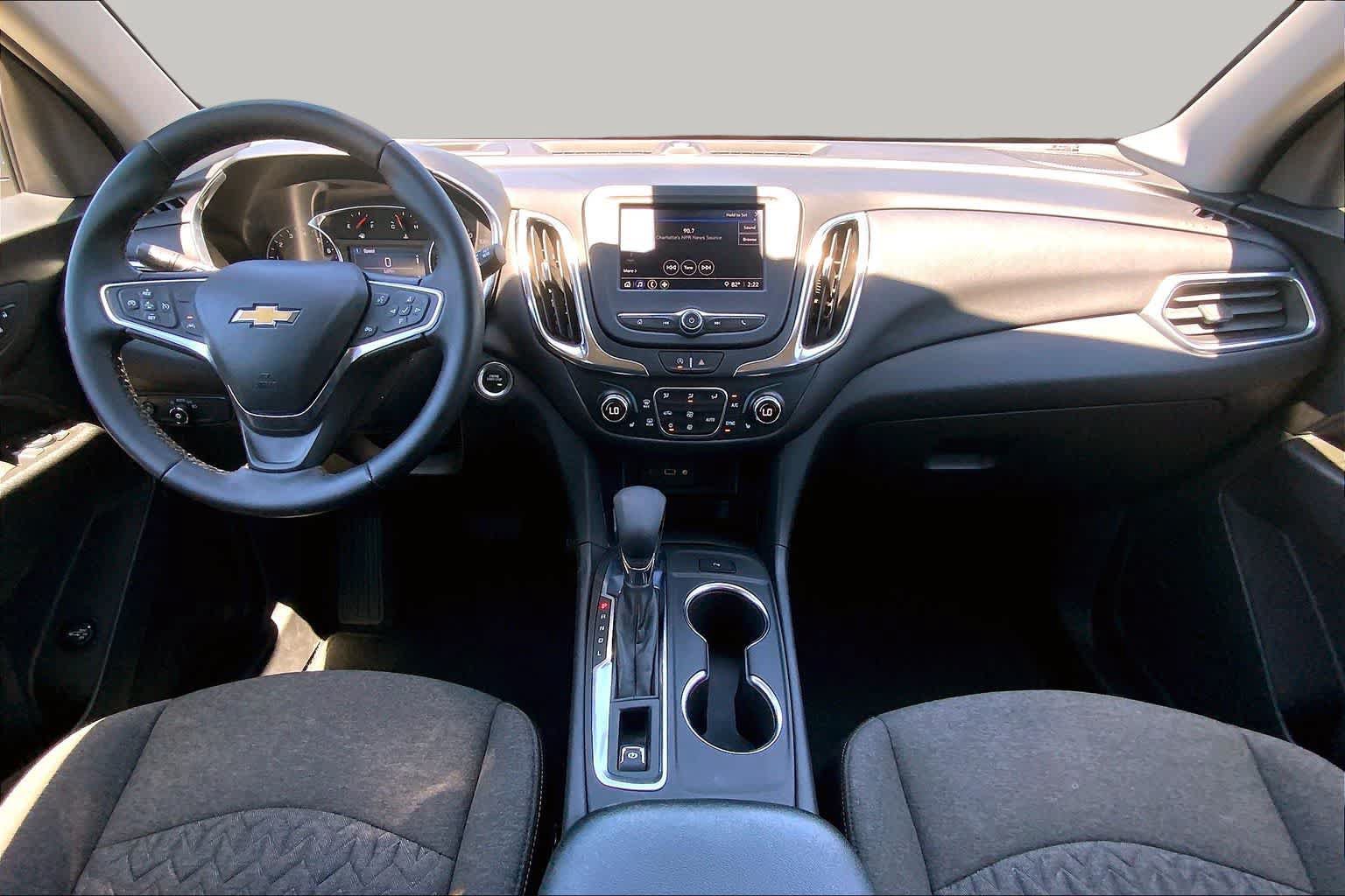 Used 2024 Chevrolet Equinox LT AWD/4WD image 15