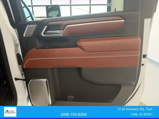 Used 2024 GMC Sierra 3500 Denali Ultimate AWD/4WD image 31