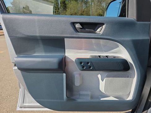 Used 2024 Ford Maverick XLT image 39