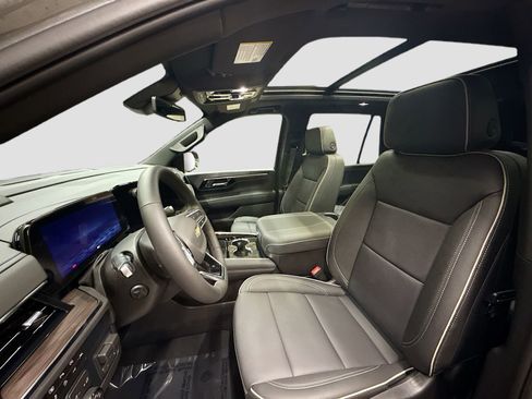 New 2026 Chevrolet Tahoe Premier w/ Sun And Tow Package image 27