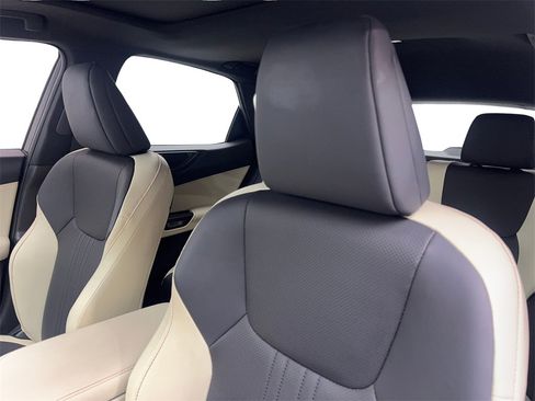 Used 2024 Lexus NX 250 FWD w/ Premium Package image 27
